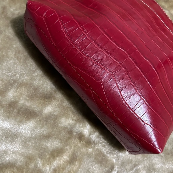 Womens Amanda Smith "Ruby Red" Faux Leather Handbag - Picture 12 of 16